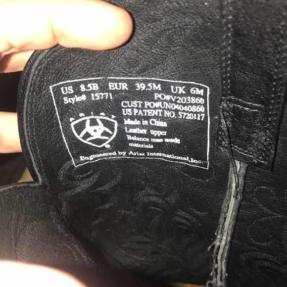 Ariat Cowgirl Boots - Picture 5 of 8